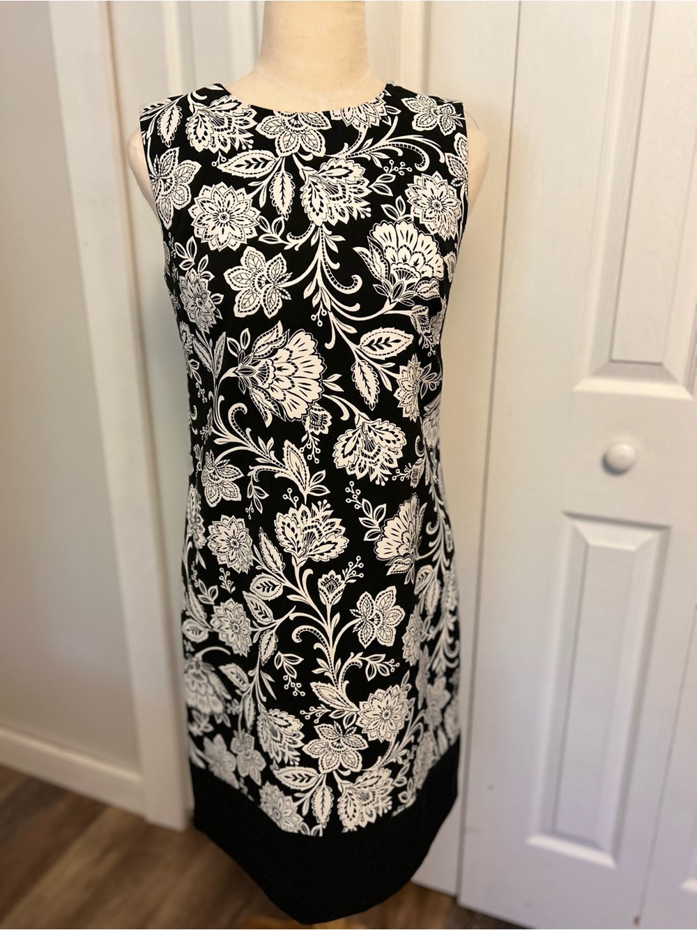 ALYX Black & White Floral Zip Shoulder Sleeveless Sheath Dress Sz 4